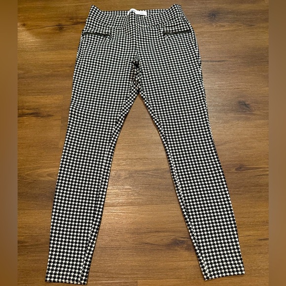 Woman's Old Navy High-Waisted Stevie Houndstooth Zip-Pocket Stretch Pants Size S - Picture 1 of 6